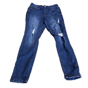 ROYALTY Curvy fit Sz 4 Med Wash Blue Stretch DENIM Straight leg Destructed Jeans